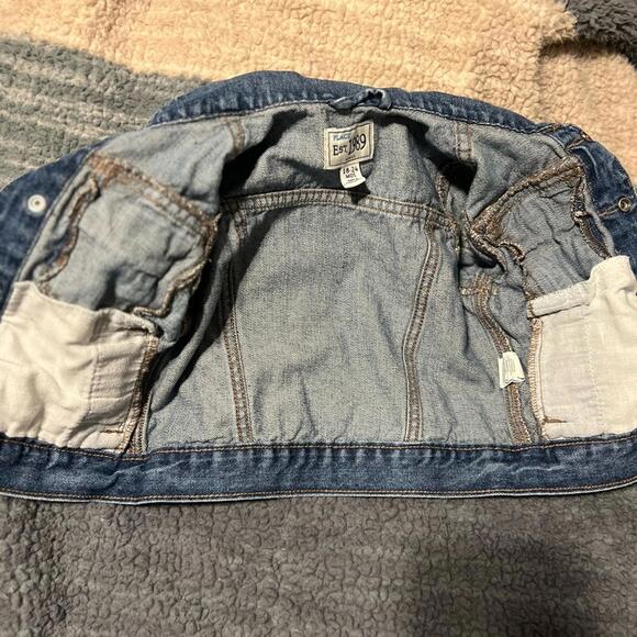 Kids' Denim Jacket Size 18-24 Months - Picture 6 of 7